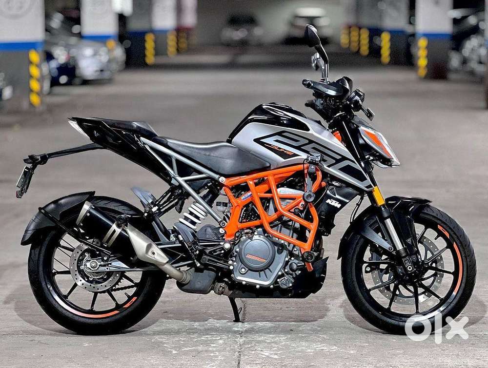 KTM Duke 250 bs6 f3motots duke250 ktm250