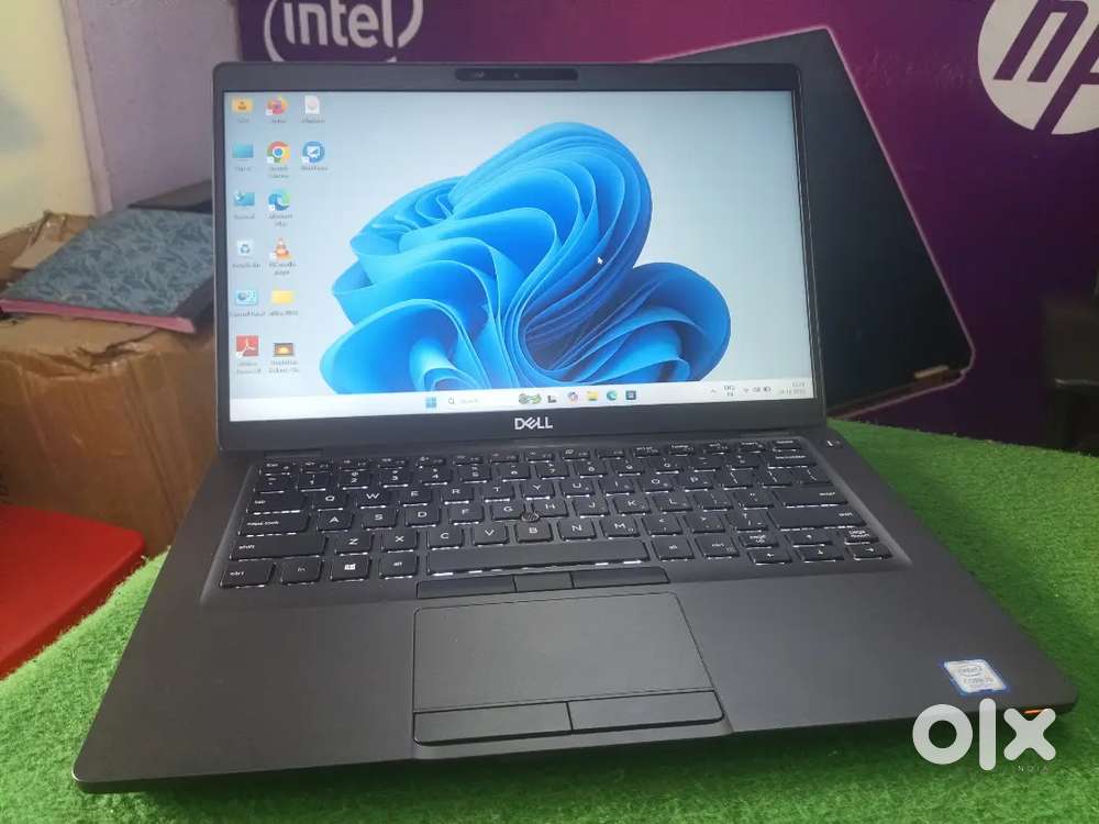 Dell Latitude 5400 i5 8th Gen 8gb RAM 256gb SSD 14 inches Gud Works