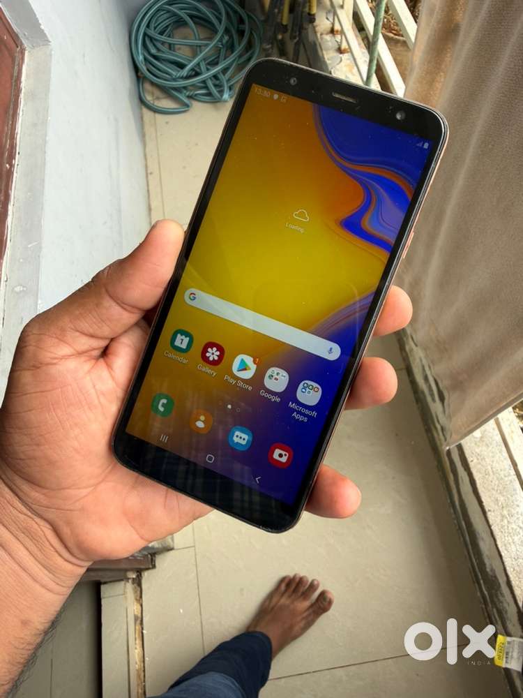 Samsung J4 plus 2gbram 32gb