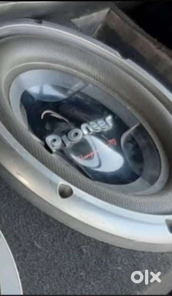 Car heavy music system