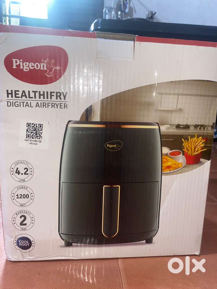Pigeon digital airfryer with 2 year warranty
