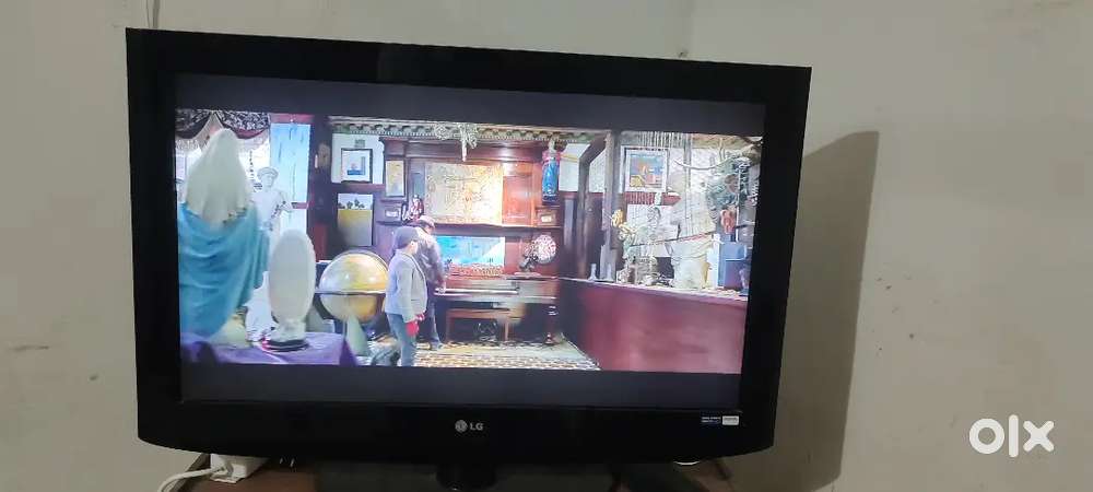 LG 32 inch non smart tv