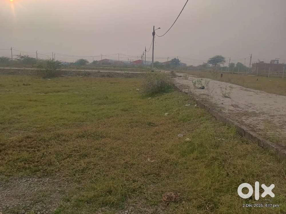 Best Plot Near Shehrai Highway