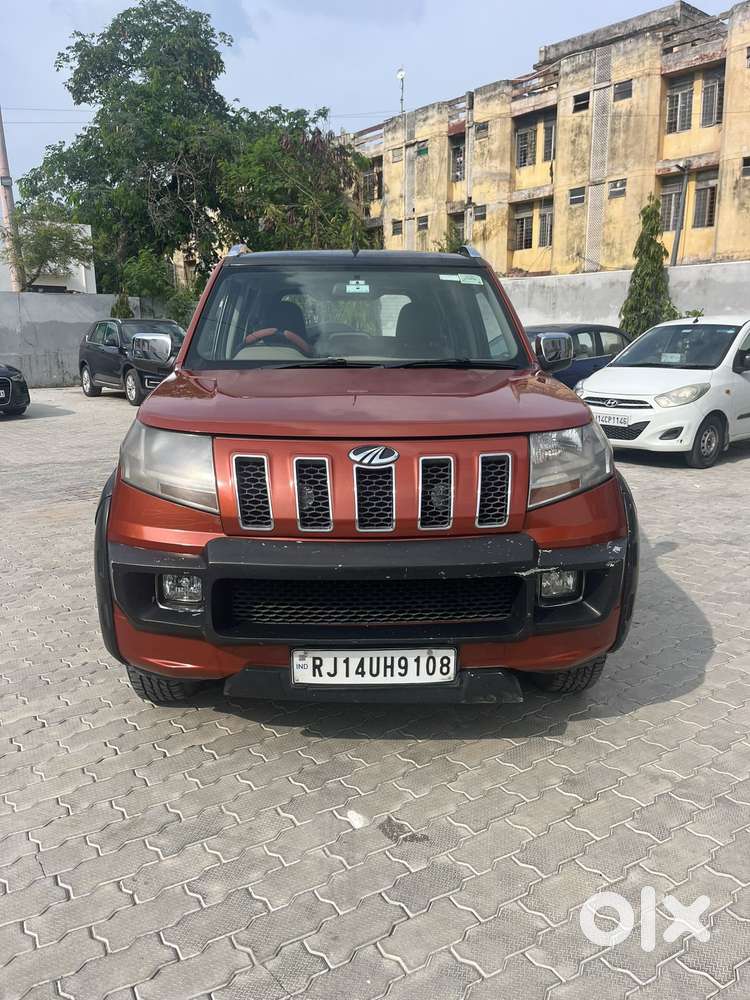 Mahindra TUV 300 T8 AMT (Automatic), 2015, Diesel