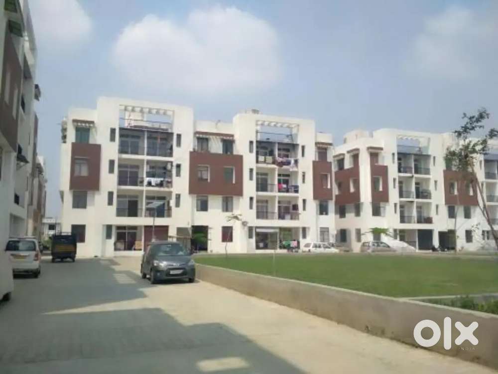 2bhk flat in aakash green