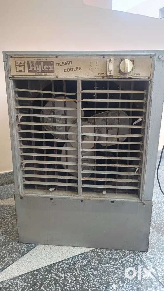 Desert Cooler - Excellent Condition, Fully Working with Pump & Stand!