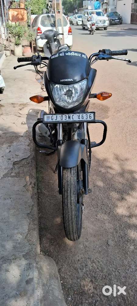 Honda shine 100 (2023)