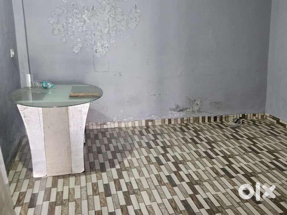 Signal room hall attach bathroom