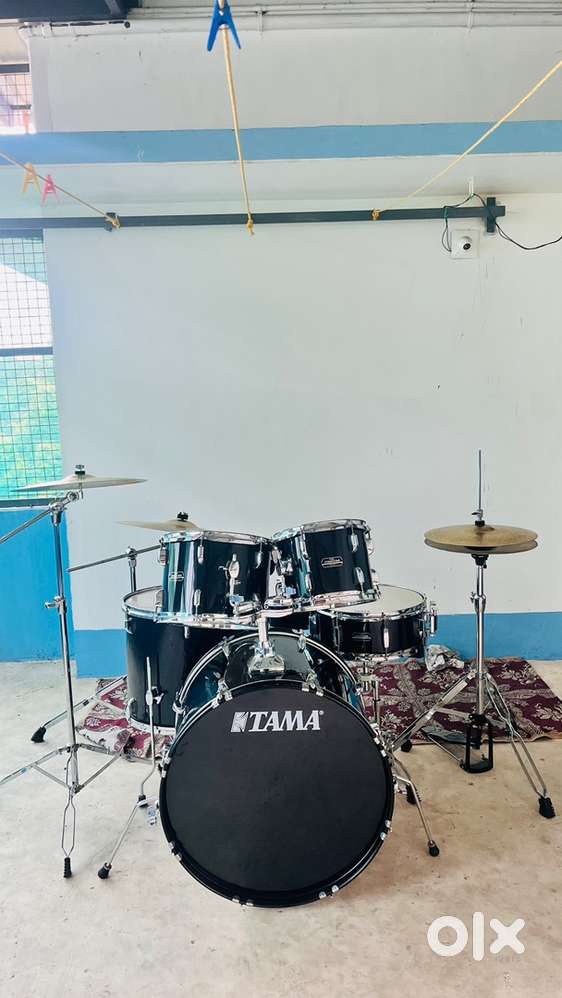 TAMA DRUMS