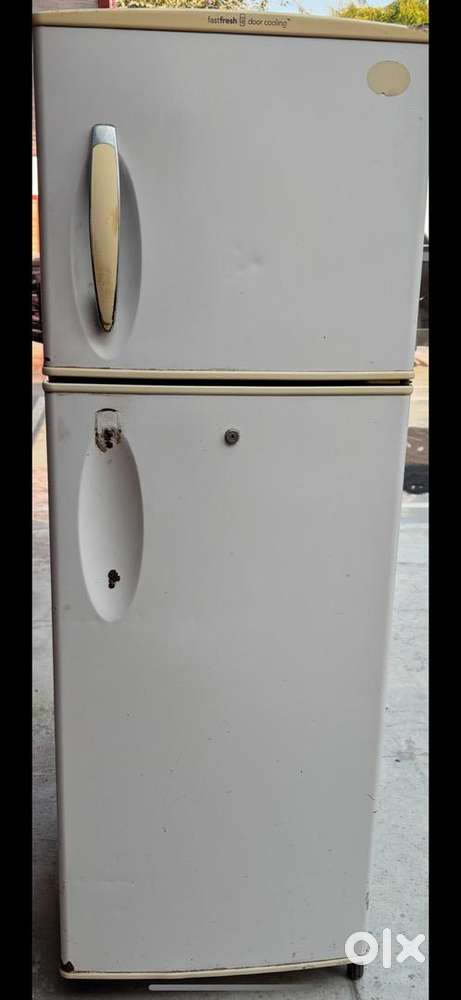 LG Refrigerator 250ltr