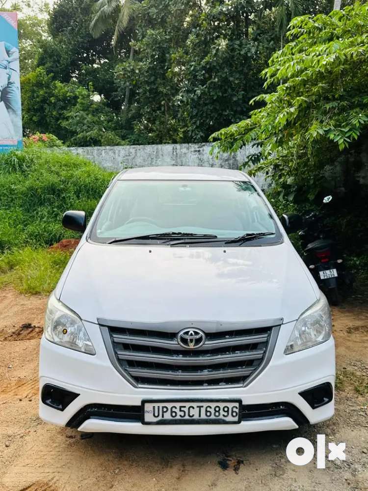 Toyota RE Innova 2013 Diesel Well Maintained