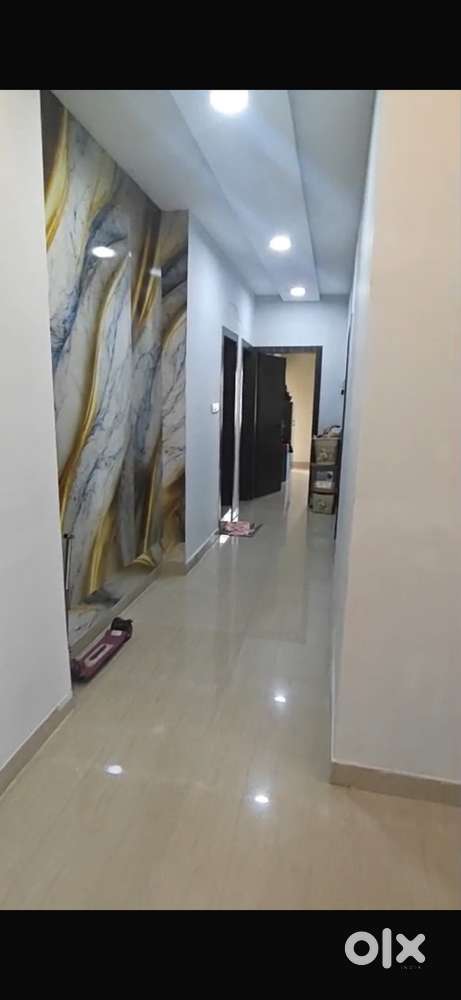 Near Nirmal convent school 3bhk semi furnished flat rent 25000