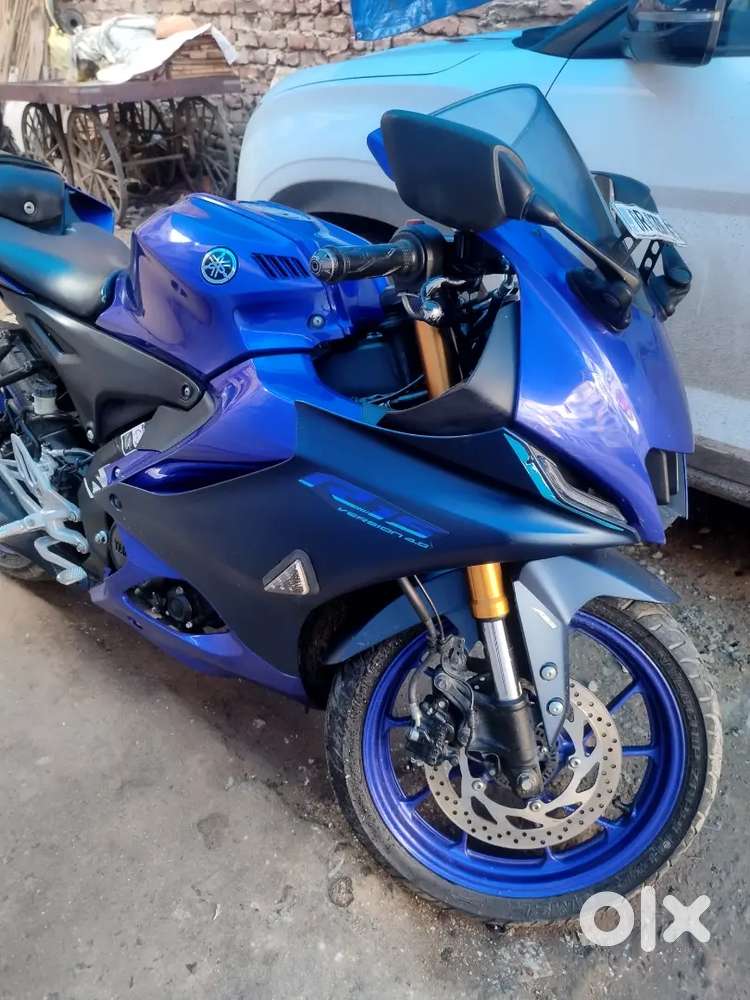 R15 v4 Brand New