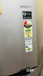 Samsung Fridge 253 ltr