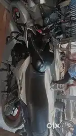Yamaha szr 153