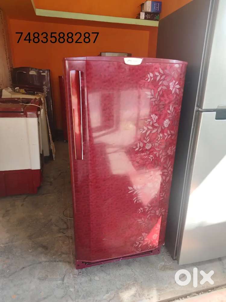 Single door fridge Double door fridge and washing machine