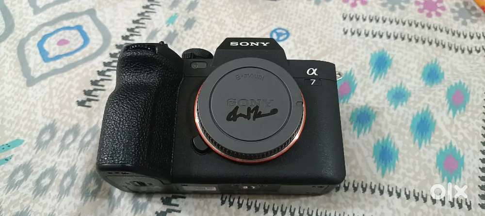 Sony a7m4 camera body sony m4