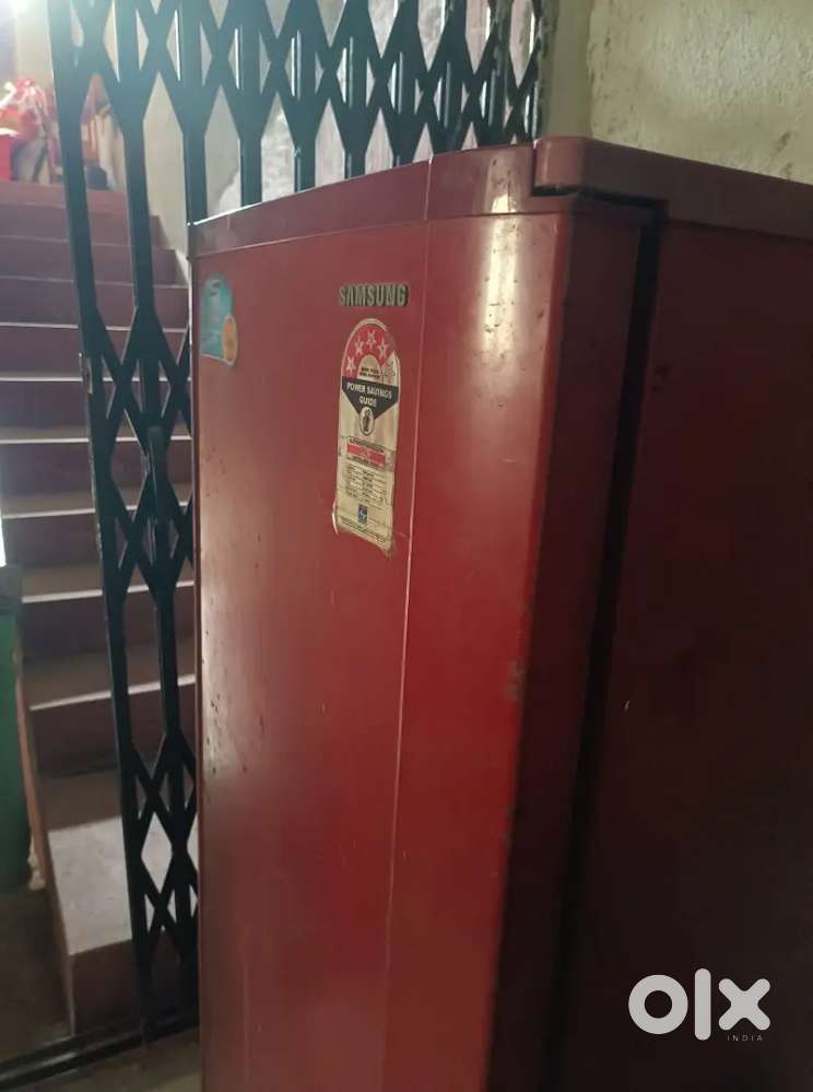 SAMSUNG FRIDGE 190 li