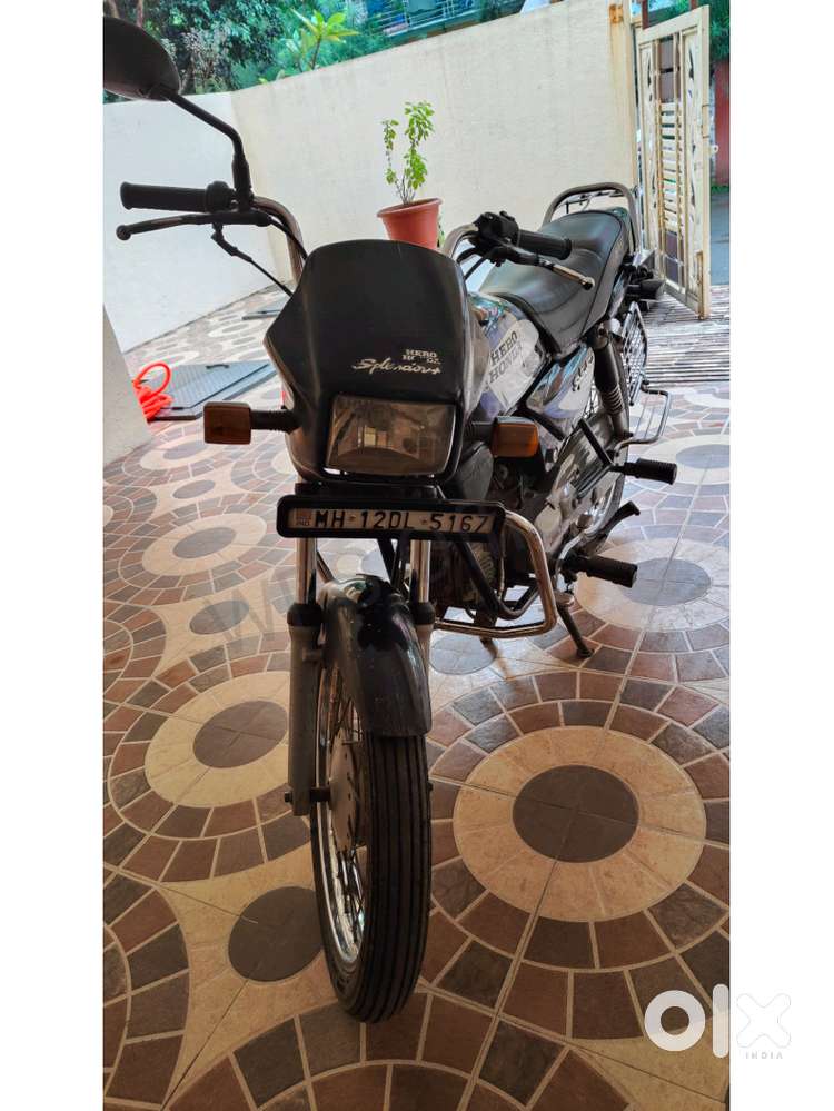 Splendor plus for sale at 30000 negotiable