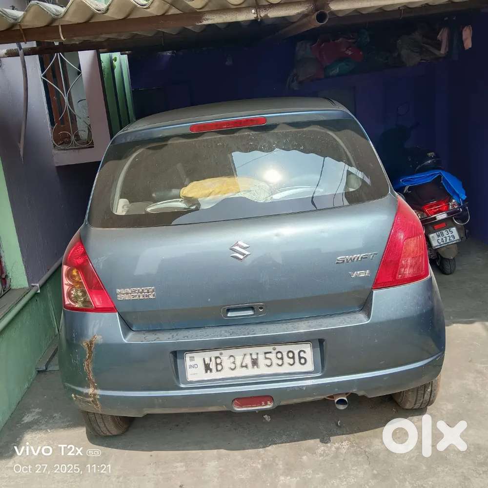Maruti Suzuki Swift 2010 Diesel 80000 Km Driven
