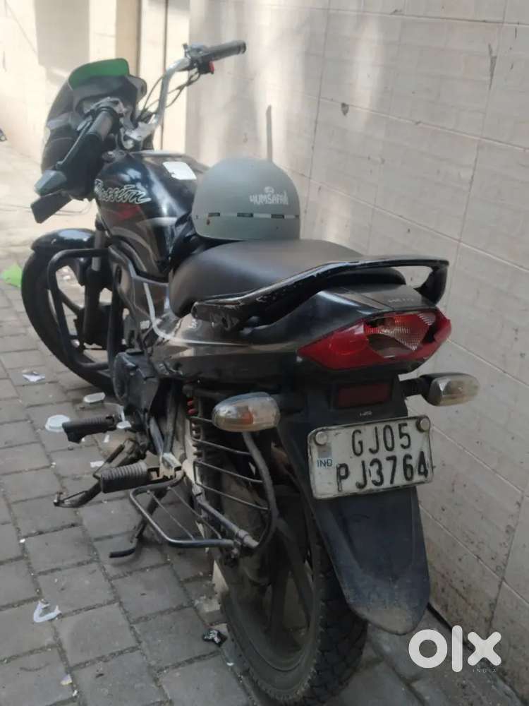 Good condition 1 hand use running 3rd party insurance single owner