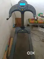 Commercial treadmill
