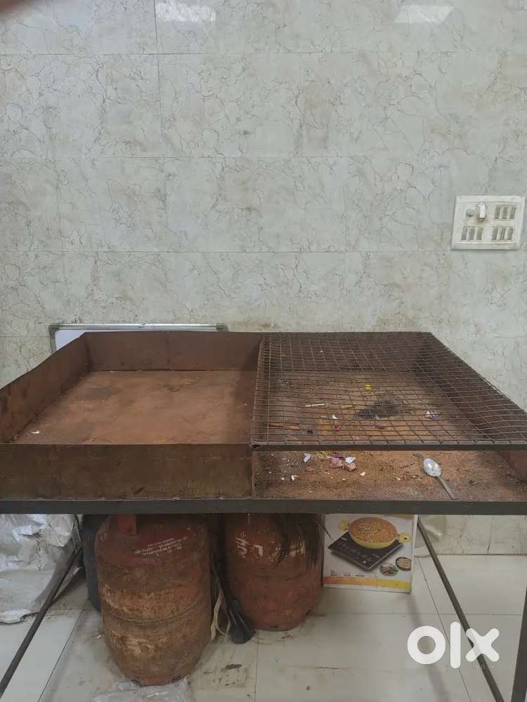 Iron Grill table
