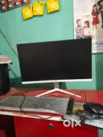 Computer all set . 5 month old