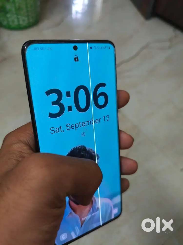 SAMSUNG S20 PLUS