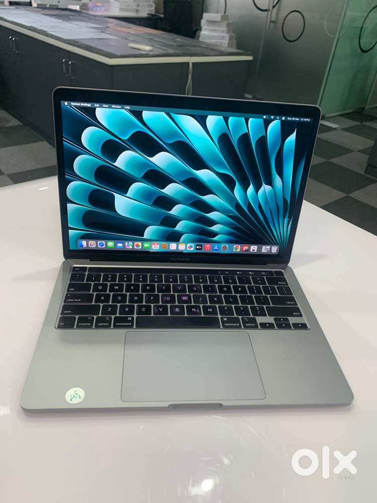 MacBook Pro 2020 (13inch) i7 32GB 512GB TouchBar Warranty