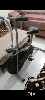 Exercise cycle