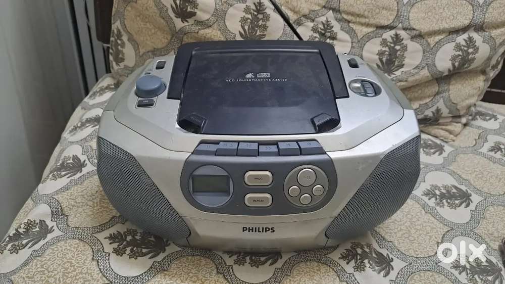 Philips Antique Radio  Rare Vintage Beauty  Working Condition!