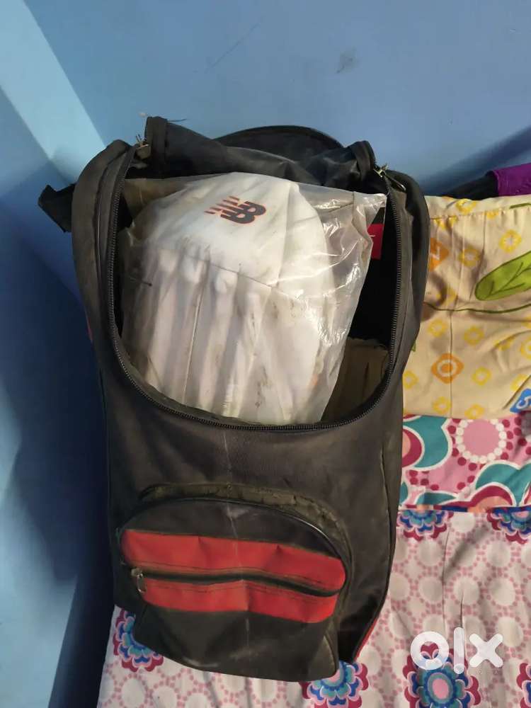 All Cricket Equipments. All are branded. Second hand condition is good