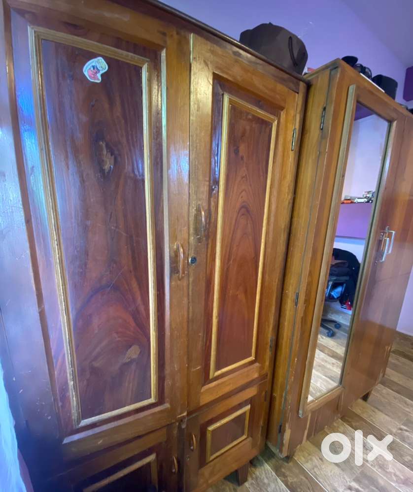 3Wardrobe for sale in reasonable price..