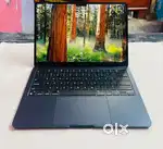 Apple Macbook Air M2 2022