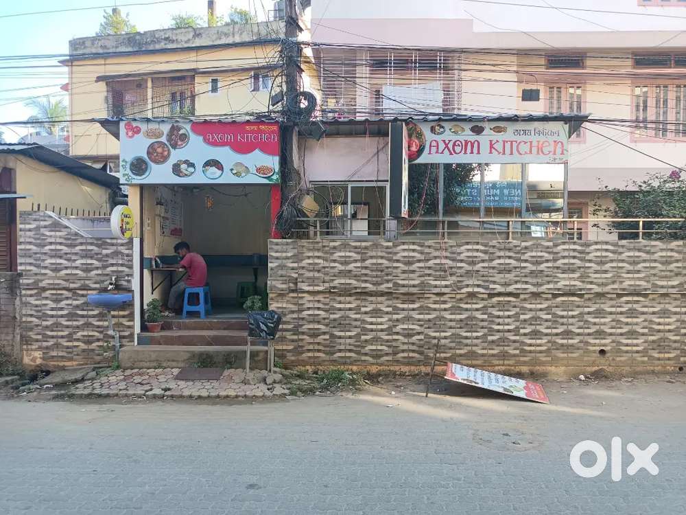 0 investment Fully Furnished Restaurant with all utensils rdy to open