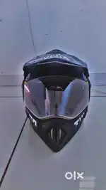 Sports helmet