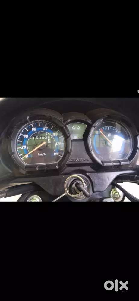 एक दम न्यू कंडीशन में 2 साल पुरानी