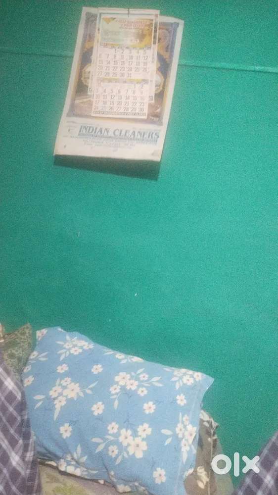 Main dusra jagah ghar le raha hu isliye yeh ghar bech raha hu