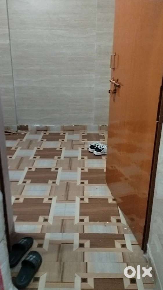 Room for rent in Aliganj Sec Q