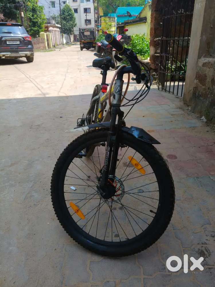 AVON 21 Gear Cycle Sell
