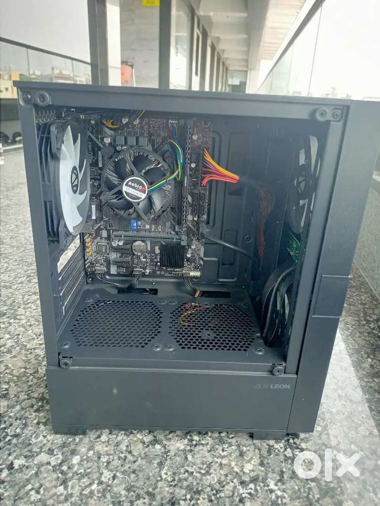 CPU Intel i5 9th
Gigabyte
Zebronic cabinet