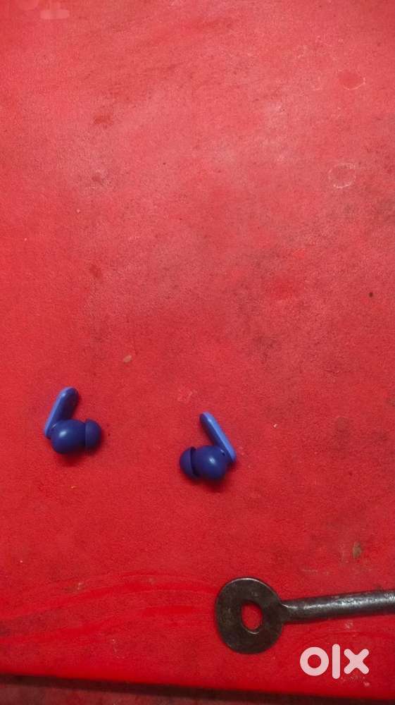 Oneplus earpods 2r blue colour