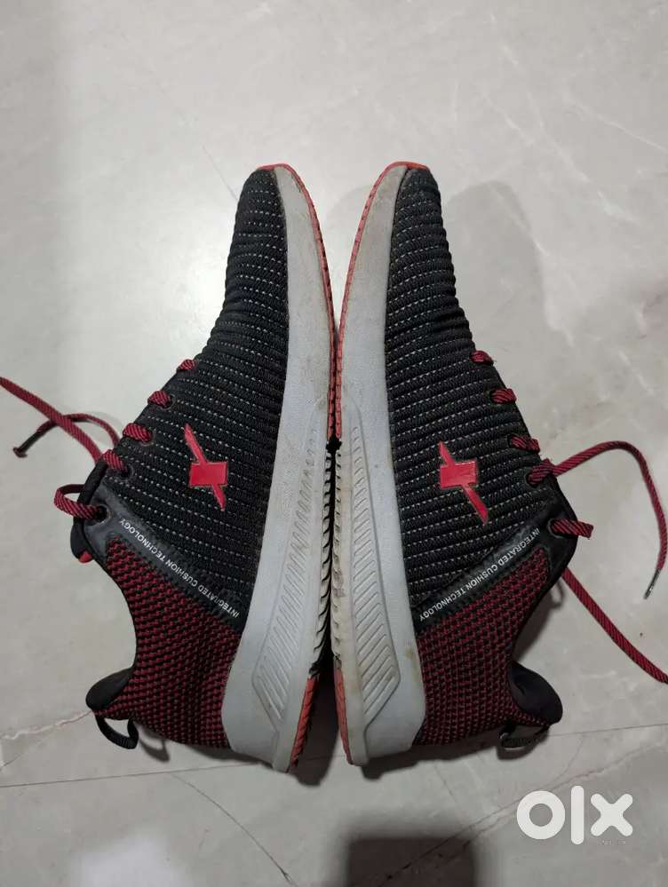 Men's shoes