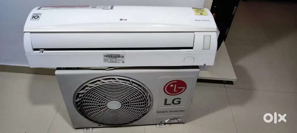 AC mechanic all brand AC sale AC fitting repair gas charging