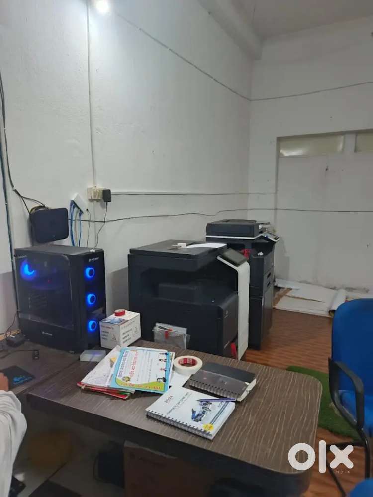 Urgent requirement of graphic designer