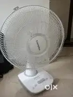Crompton Table Fan