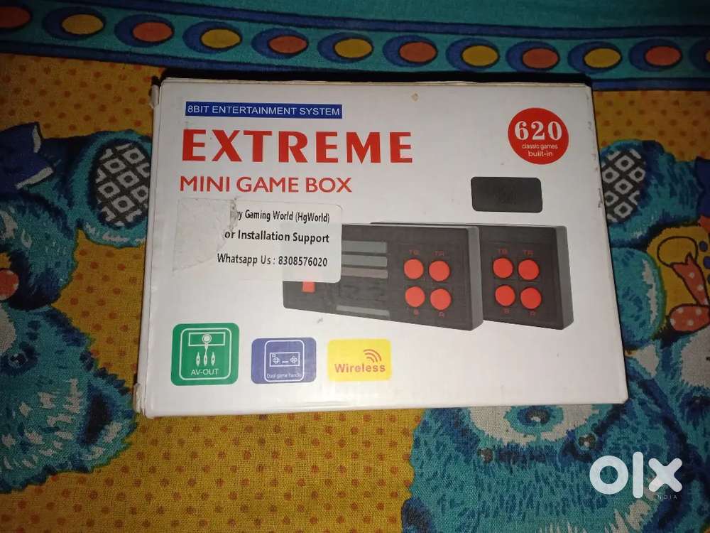 Plug and play game stick 620 games built in wireless controller