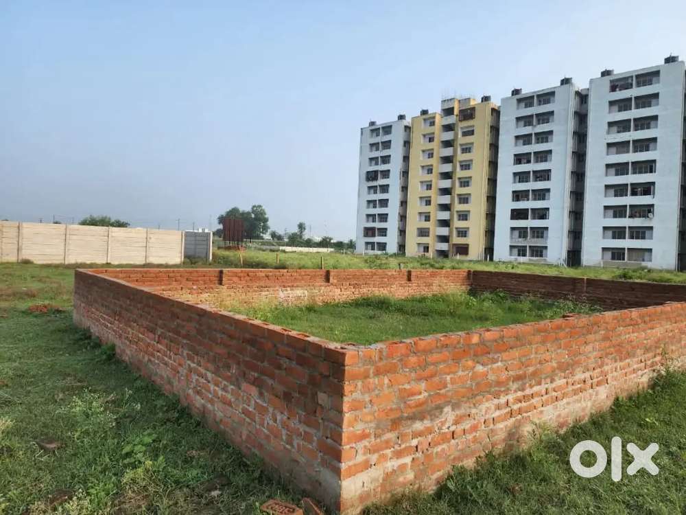 सुल्तानपुर रोड पर अप्रूव्ड सोसाइटी में अच्छा प्लॉट 1000sqft लोन केसाथ