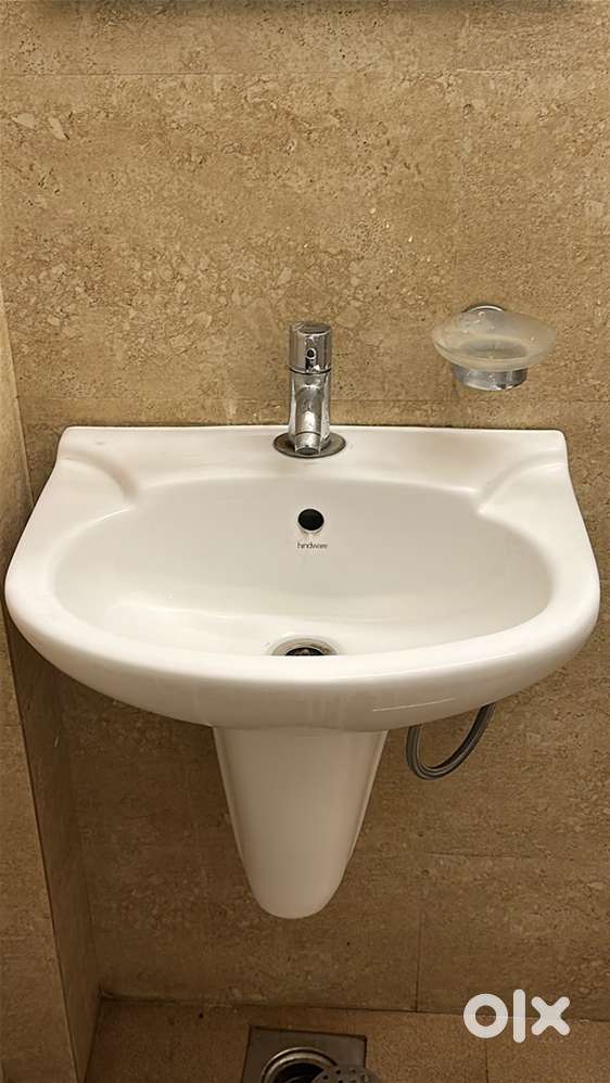 Cleaning job in petrol pumb